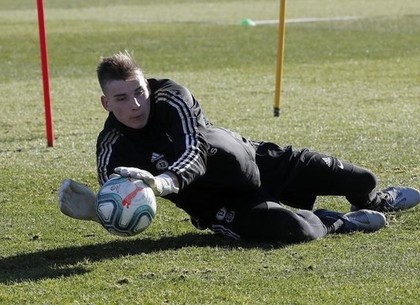 Уроженец Харьковщины является фаворитом на позицию второго вратаря мадридского «Реала» Уроженец Харьковщины является фаворитом на позицию второго вратаря мадридского «Реала»