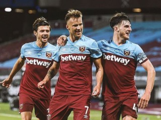 Ай, да Ярмоленко! Победный гол в ворота Ай, да Ярмоленко! Победный гол в ворота