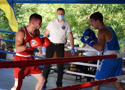 Бокс. В Харькове прошла дружеская матчевая встреча Украиной - Болгария Бокс. В Харькове прошла дружеская матчевая встреча Украиной - Болгария