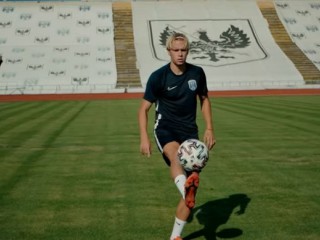 Оригинальное представление воспитанника харьковского футбола Оригинальное представление воспитанника харьковского футбола