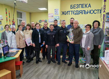 У Харкові відкрили перший у місті «клас безпеки» (фото) У Харкові відкрили перший у місті «клас безпеки» (фото)