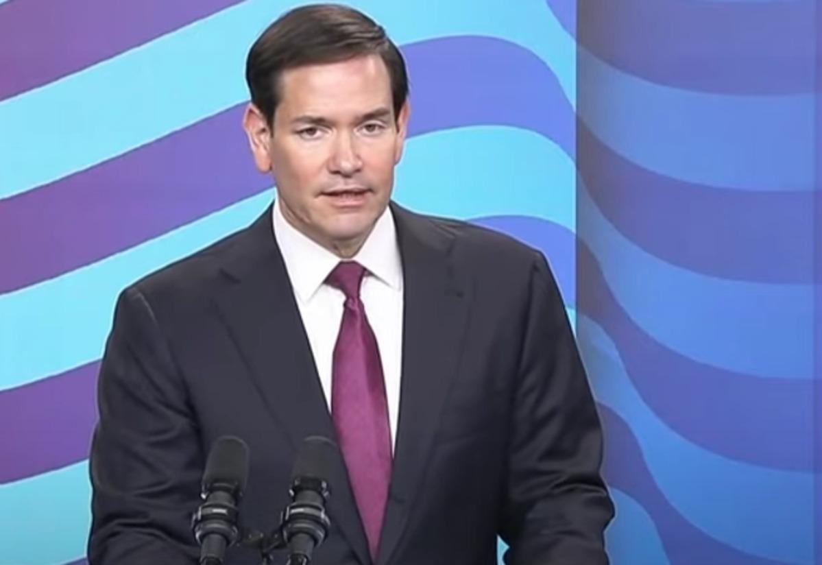 ���� � ���: ³��� � ������ �� ���� ����������� ��������� ������