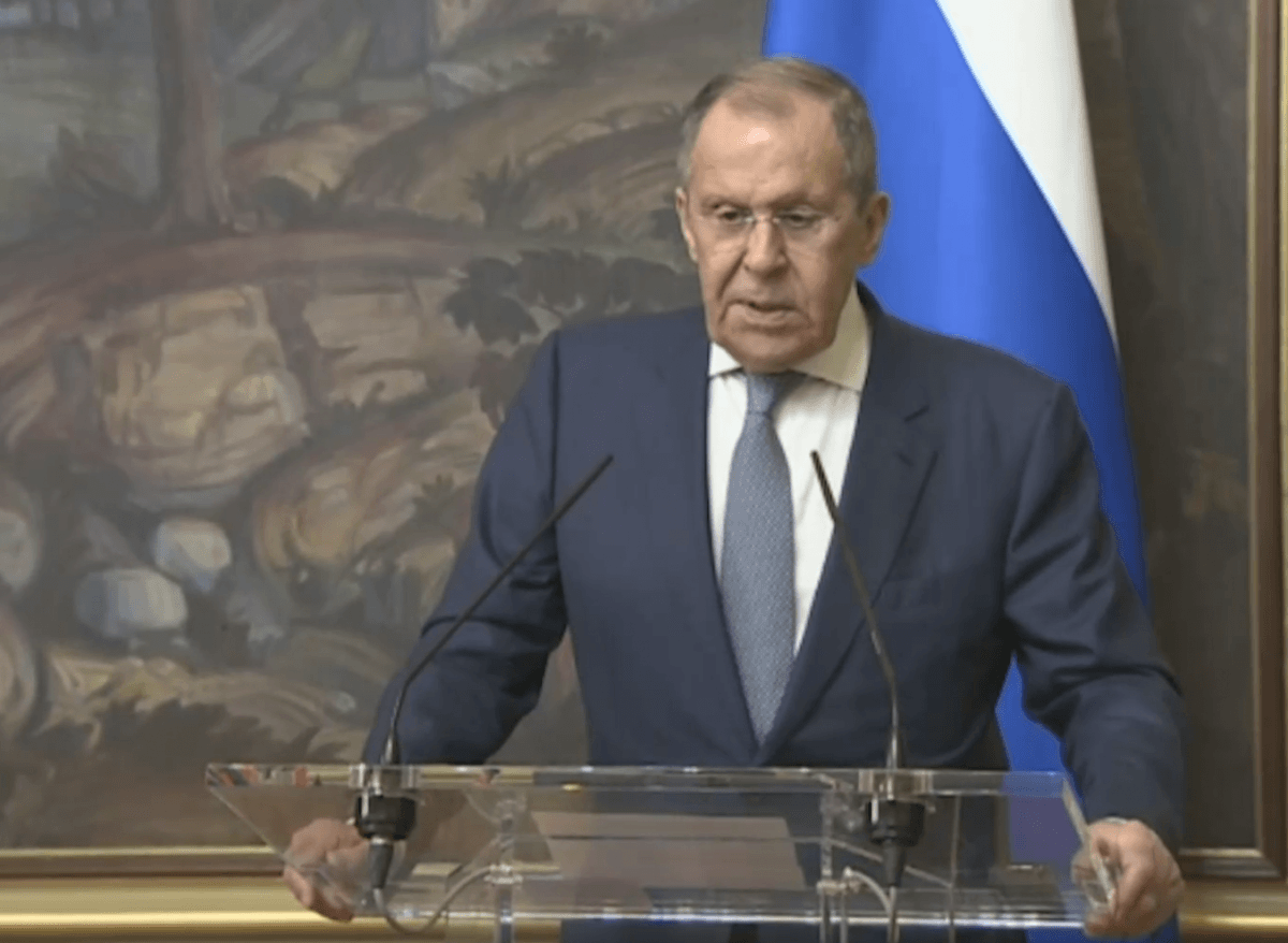 Лавров Лавров