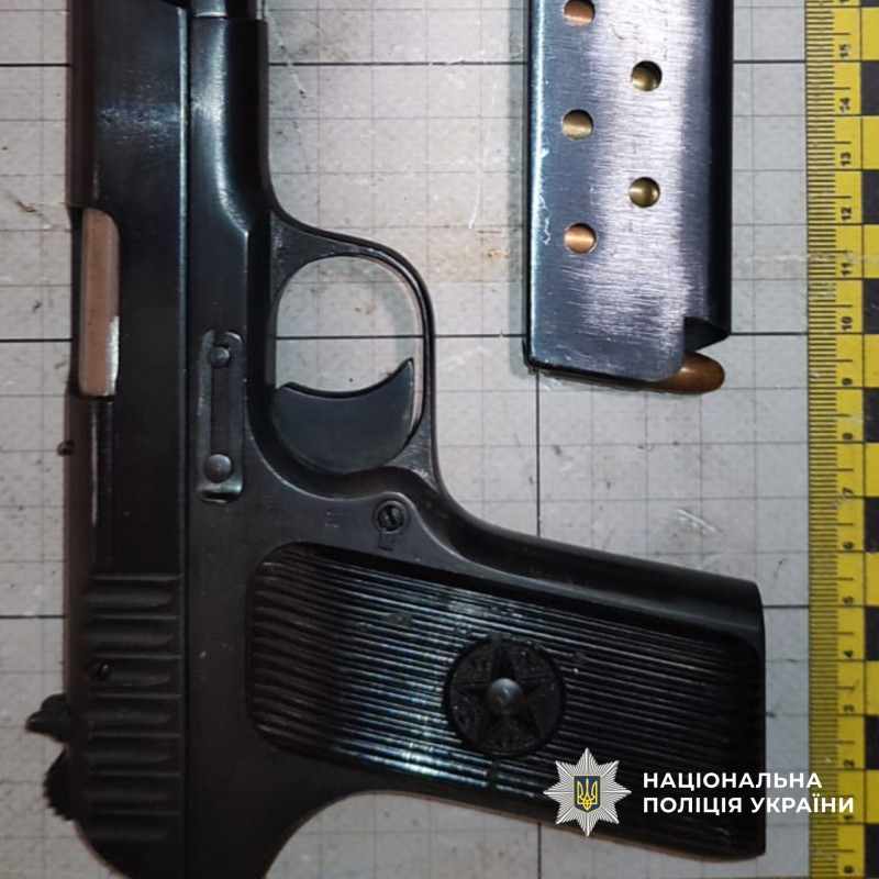 Харків’яни активно долучаються до декларування зброї Харків’яни активно долучаються до декларування зброї