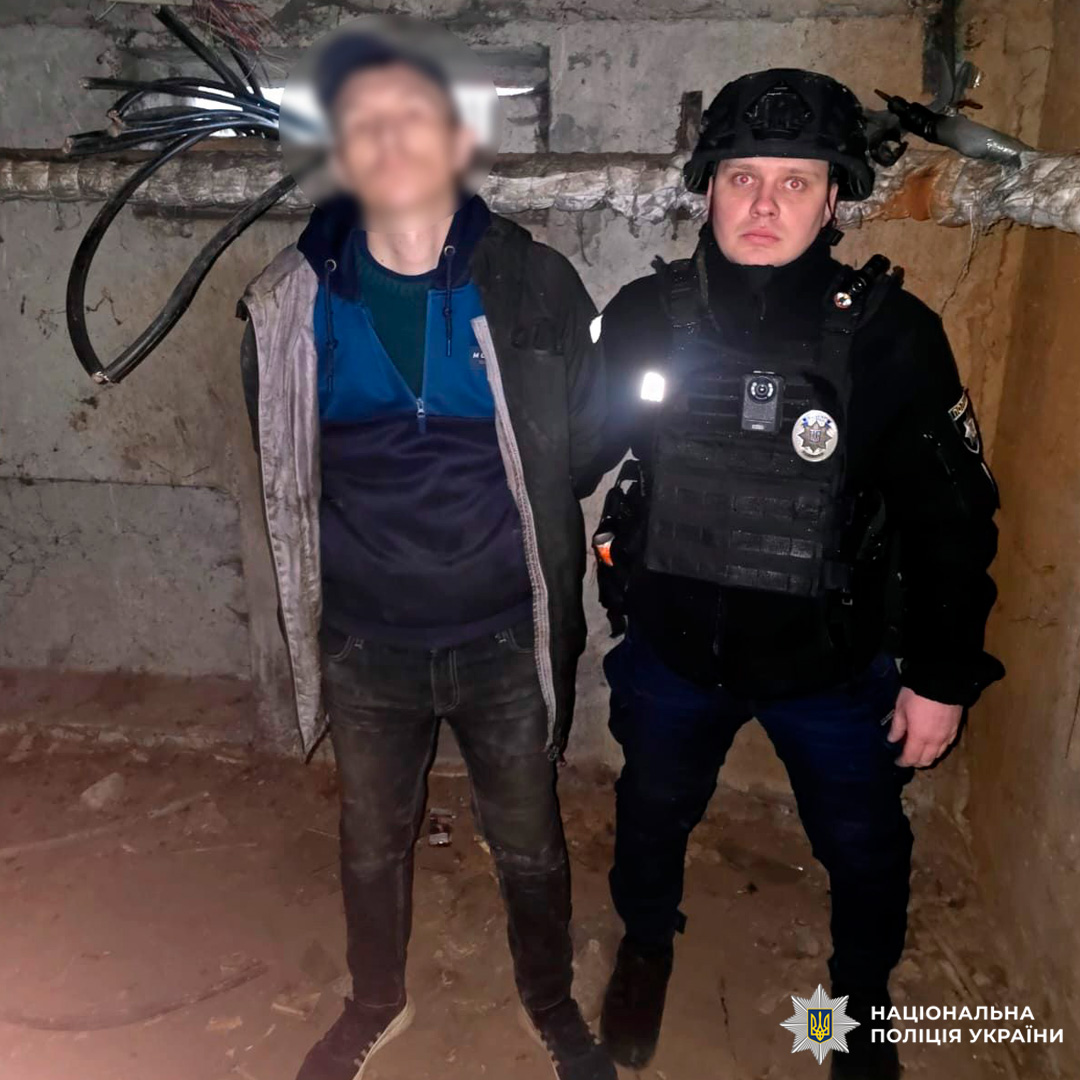 Чоловік у Харкові намагався вкрасти кабель оператора зв'язку Чоловік у Харкові намагався вкрасти кабель оператора зв'язку