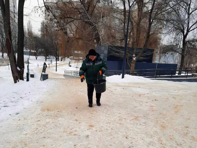 � ������ ������������ ���������� ���� � ������ �� �������