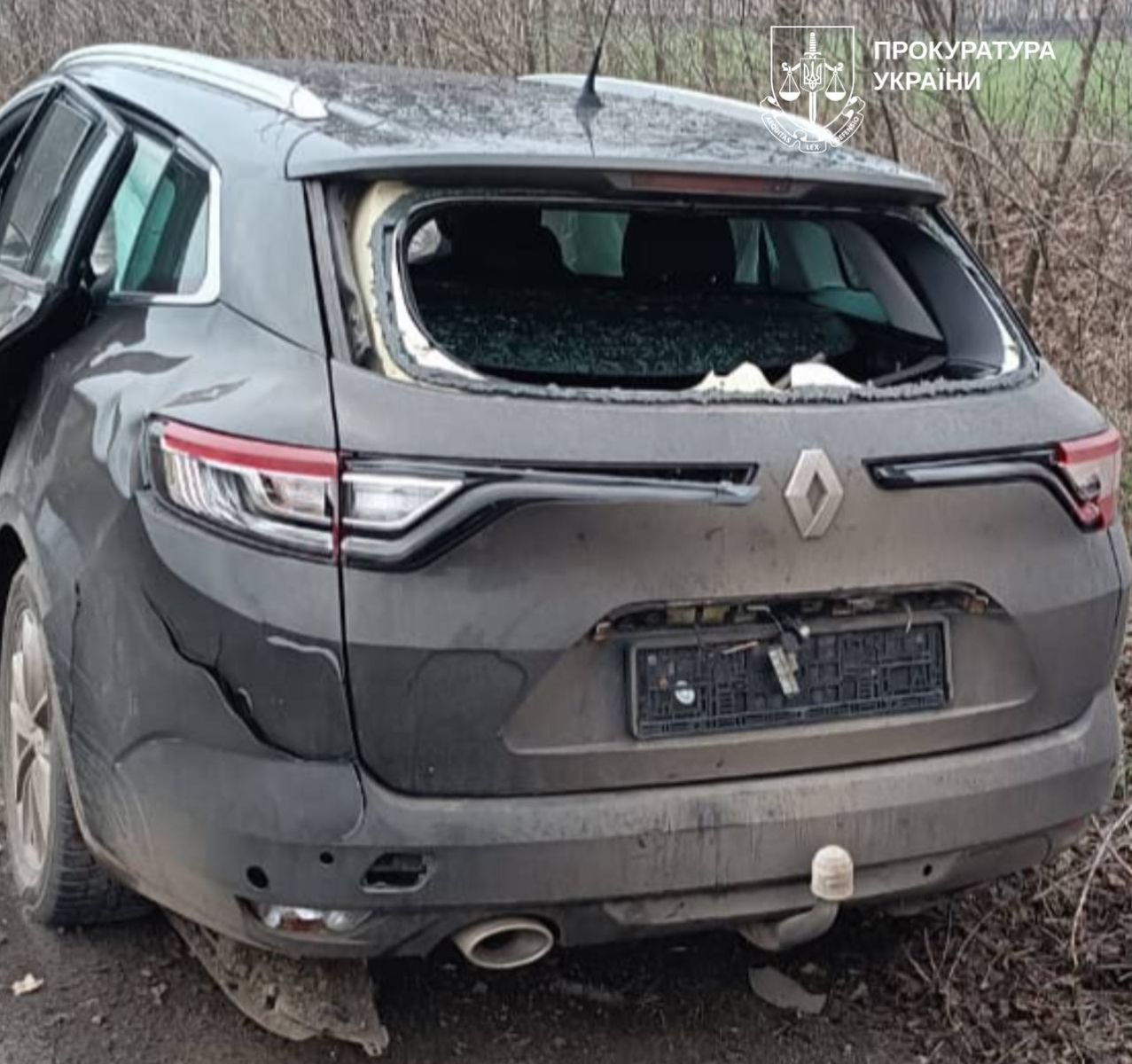 На Харківщині ворожий БпЛА вдарив поблизу авто На Харківщині ворожий БпЛА вдарив поблизу авто