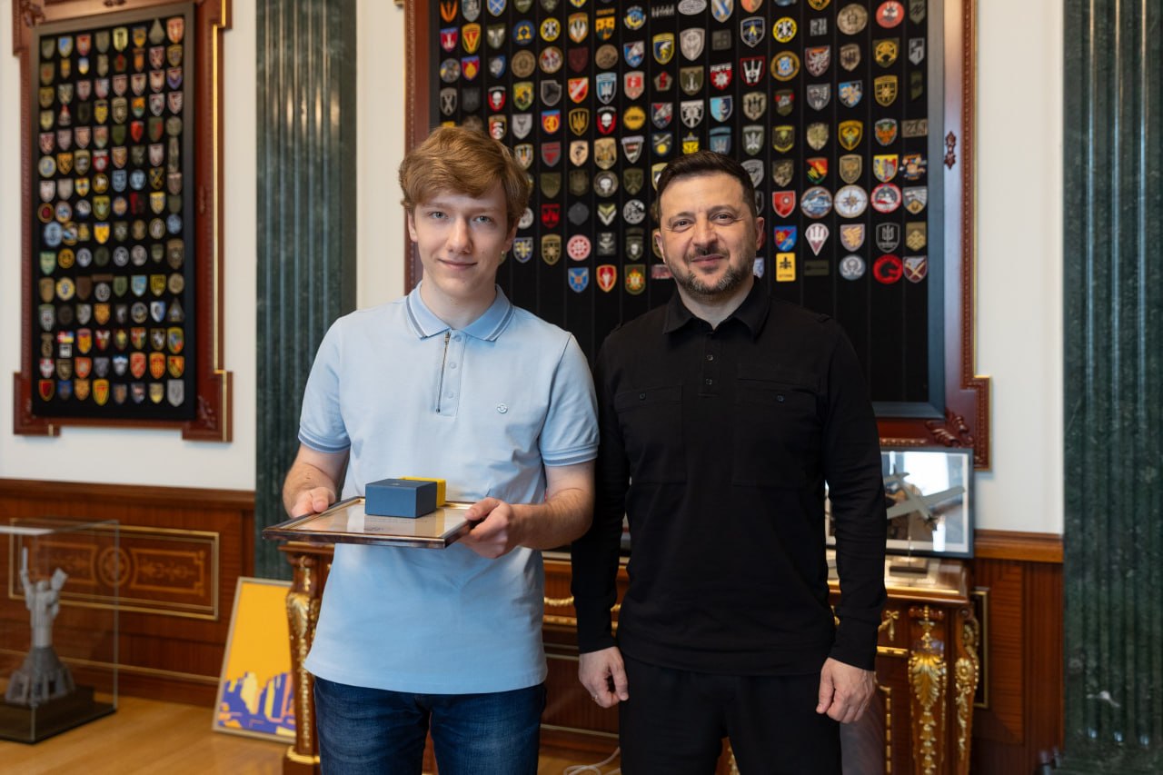 ���������� ��������� 17-������ ������� � �������