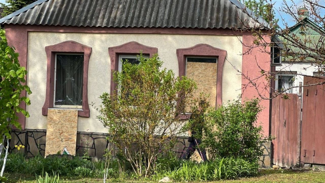 Комунальники Харкова оперативно усувають наслідки обстрілів Комунальники Харкова оперативно усувають наслідки обстрілів