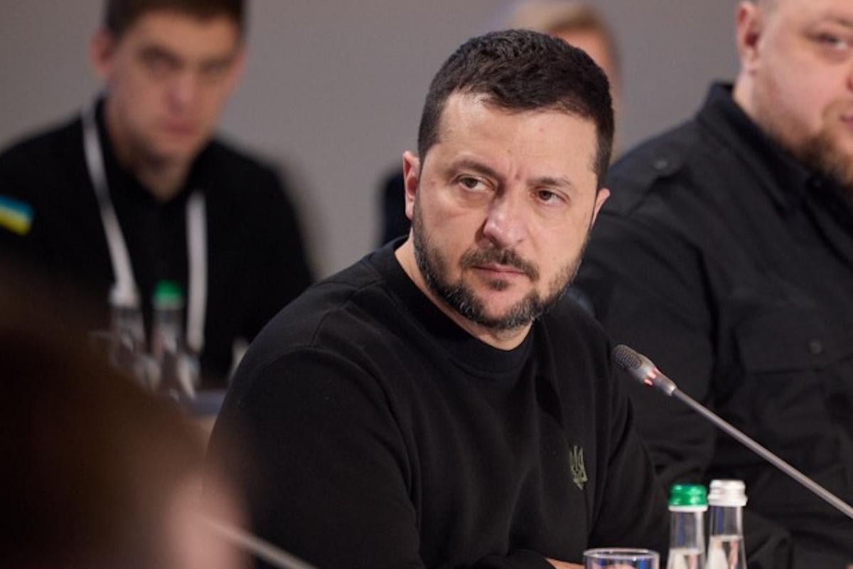 Росіяни шукають місця, де перебуває українське керівництво, - Зеленський Росіяни шукають місця, де перебуває українське керівництво, - Зеленський