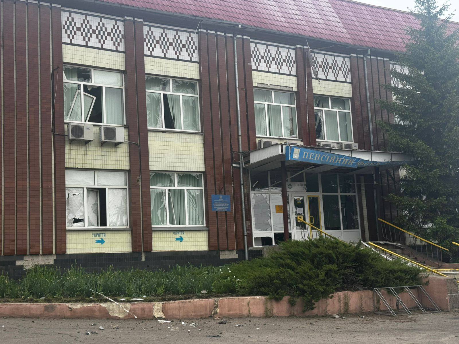 БпЛА атакував центр Богодухова на Харківщині - пошкоджено рейсовий автобус БпЛА атакував центр Богодухова на Харківщині - пошкоджено рейсовий автобус