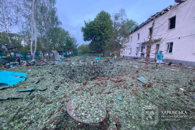 У Чугуєві ввечері внаслідок удару постраждали двоє людей У Чугуєві ввечері внаслідок удару постраждали двоє людей
