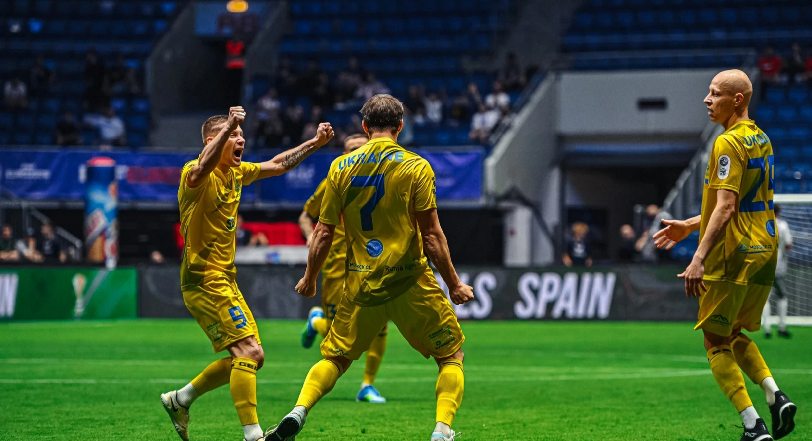 Вперше в історії Україна вийшла в фінал Євро з мініфутболу Вперше в історії Україна вийшла в фінал Євро з мініфутболу
