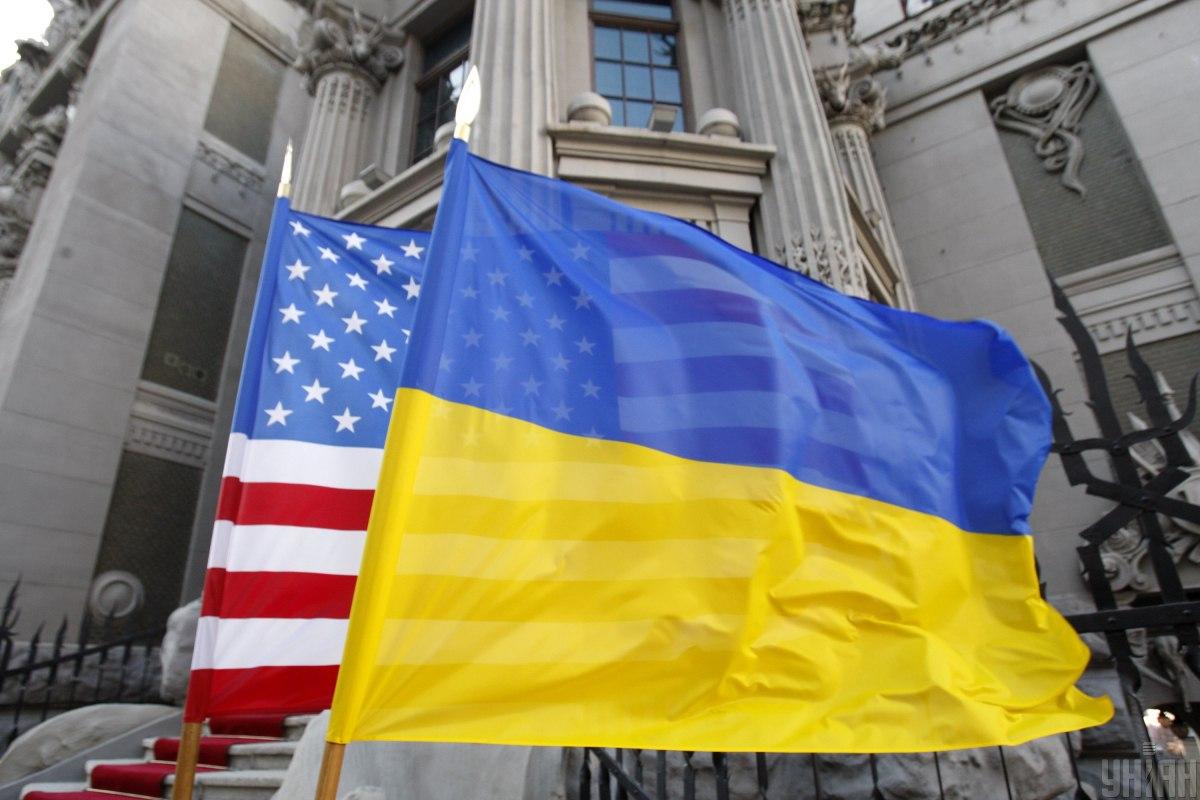 У США запропонували закуповувати зброю для України коштом російських активів У США запропонували закуповувати зброю для України коштом російських активів