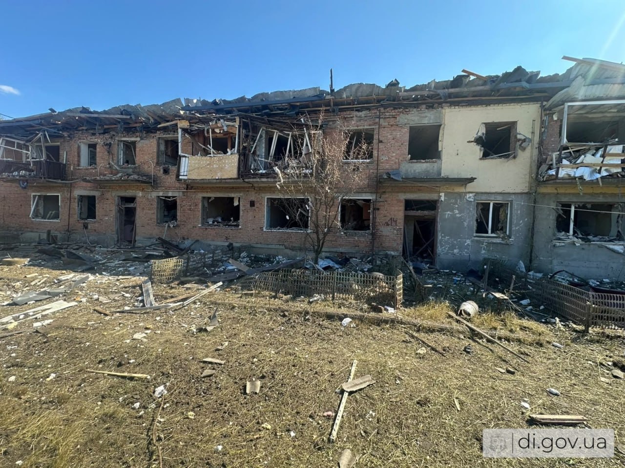 Окупанти завдали по Слатиному масованого комбінованого удару Окупанти завдали по Слатиному масованого комбінованого удару