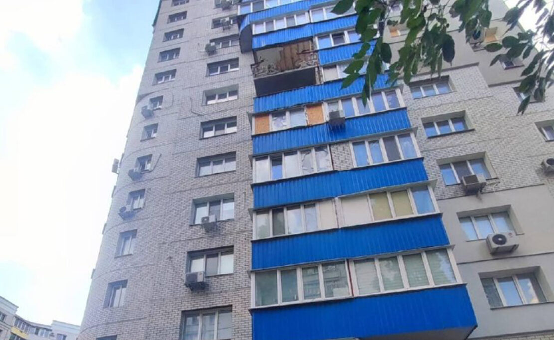 У Харкові підліток випав з вікна багатоповерхівки У Харкові підліток випав з вікна багатоповерхівки