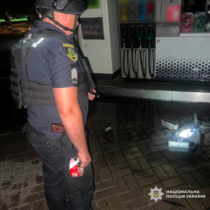 Шість людей постраждали після атак на Харківщину: поліція опублікувала фото та подробиці Шість людей постраждали після атак на Харківщину: поліція опублікувала фото та подробиці