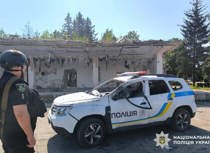 Поліція показала фото наслідків ударів по Харківщині: постраждали десятеро людей Поліція показала фото наслідків ударів по Харківщині: постраждали десятеро людей