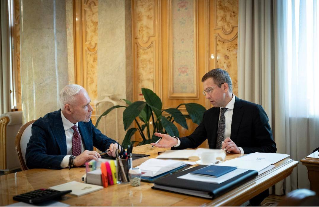 Ігор Терехов провів робочу зустріч з Прем’єр-міністром України Ігор Терехов провів робочу зустріч з Прем’єр-міністром України